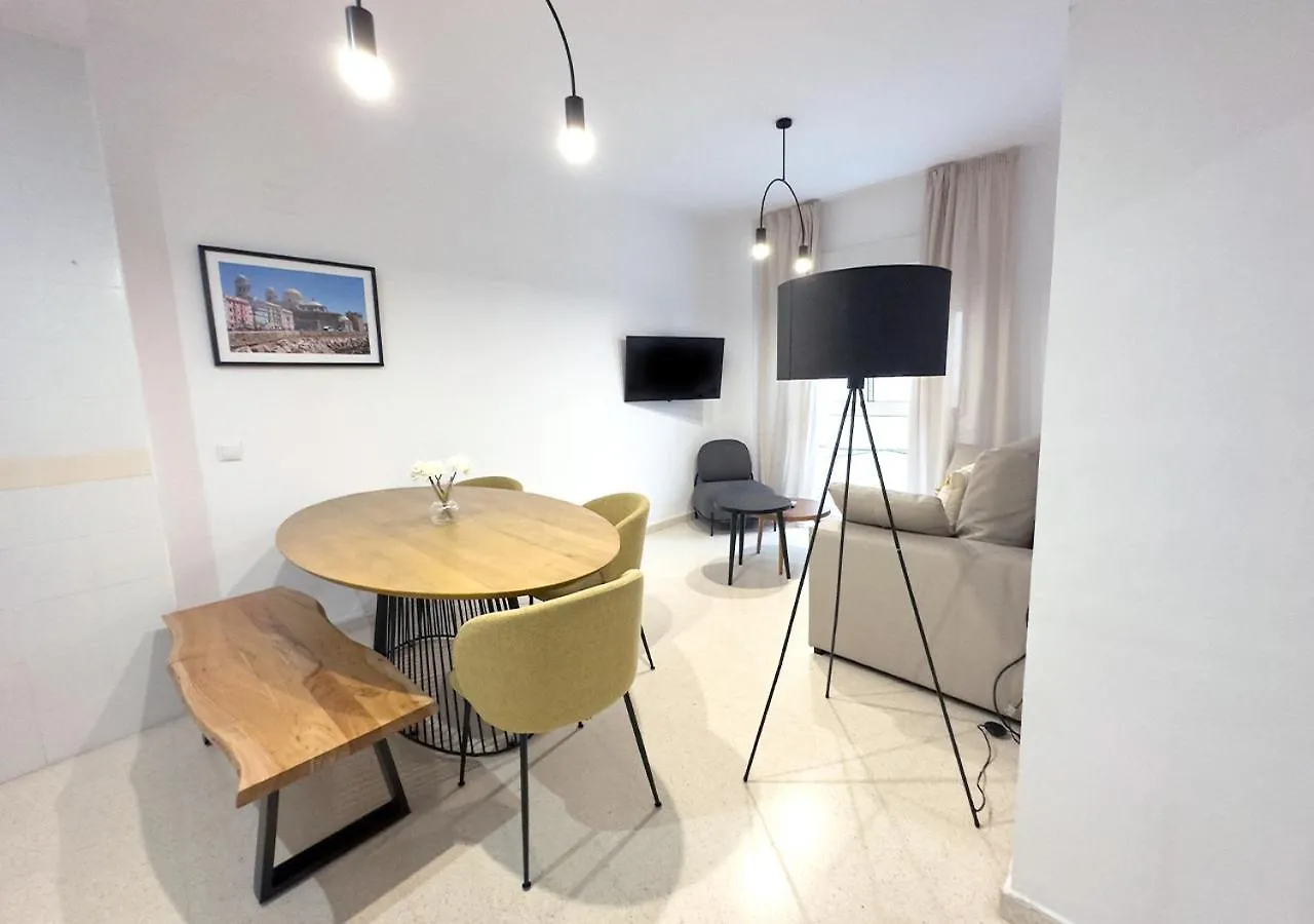 Isa Botica Apartments Cadice Spagna