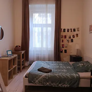 https://fun-easy-in-the-center-of-prague.praguehotelsweb.com